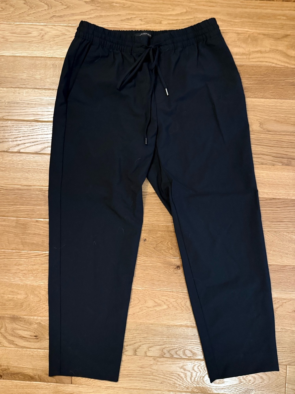 Banana Republic Wool Blend Trousers | Black | small